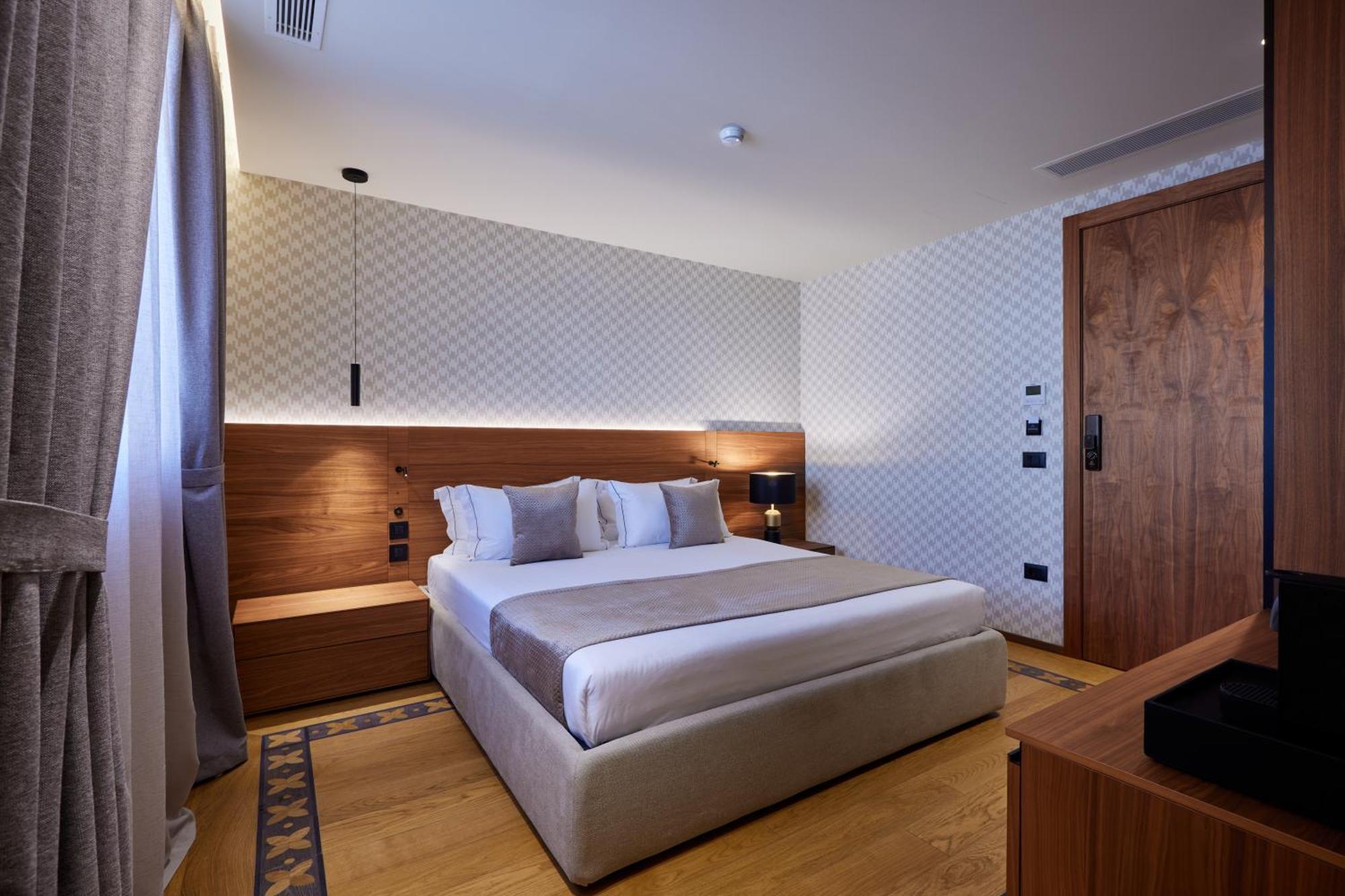 Valis Luxury Hotel Vlore Room photo