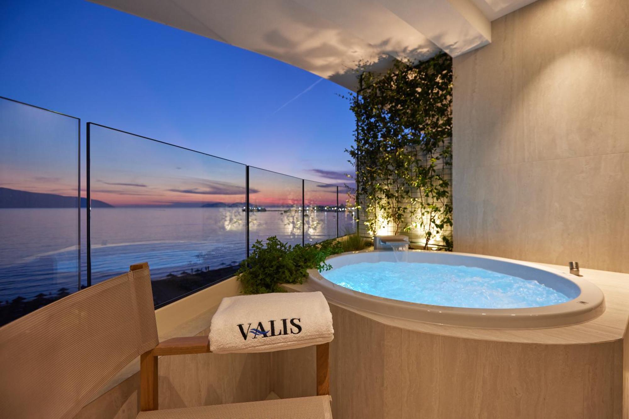 Valis Luxury Hotel Vlore Exterior photo